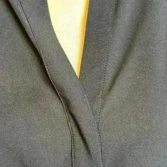 Dark Blue V-Neck Blouse (Size XL) - Picture 3 of 8